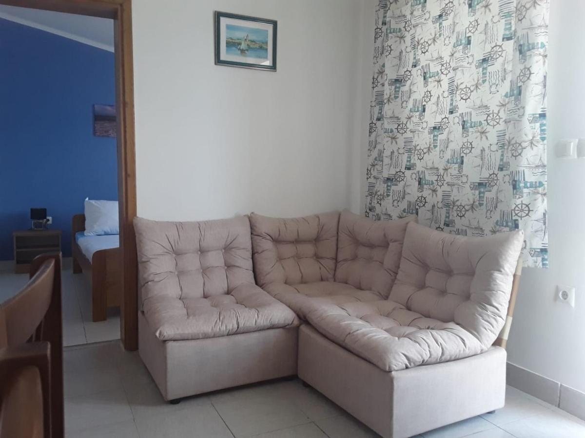 Apartamentos Aroma Pag Town Esterno foto